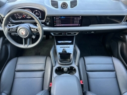Porsche Cayenne E-Hybrid AWD 2026