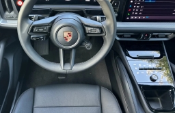 Porsche Cayenne E-Hybrid AWD 2026