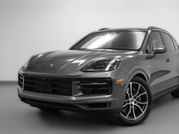 Porsche Cayenne E-Hybrid AWD 2026