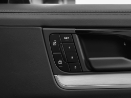 Porsche Cayenne E-Hybrid AWD 2026