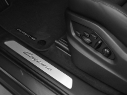 Porsche Cayenne E-Hybrid AWD 2026