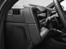 Porsche Cayenne E-Hybrid AWD 2026