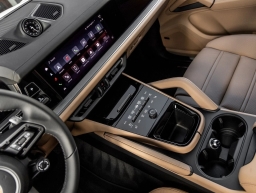 Porsche Cayenne E-Hybrid AWD 2026