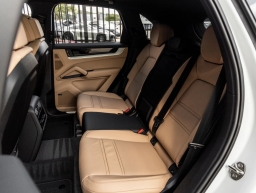 Porsche Cayenne E-Hybrid AWD 2026