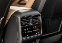 Porsche Cayenne E-Hybrid AWD 2026