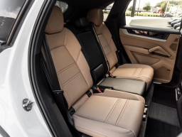 Porsche Cayenne E-Hybrid AWD 2026