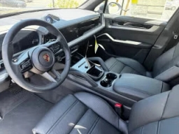 Porsche Cayenne E-Hybrid AWD 2026