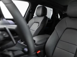 Porsche Cayenne E-Hybrid AWD 2026