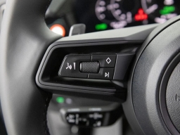 Porsche Cayenne E-Hybrid AWD 2026
