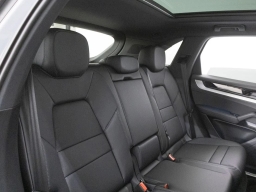 Porsche Cayenne E-Hybrid AWD 2026