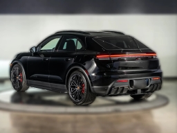 Porsche Macan Electric GTS AWD 2026
