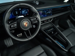 Porsche Macan Electric GTS AWD 2026