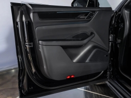 Porsche Macan Electric GTS AWD 2026