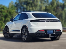 Porsche Macan Electric GTS AWD 2026