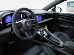 Porsche Macan Electric GTS AWD 2026