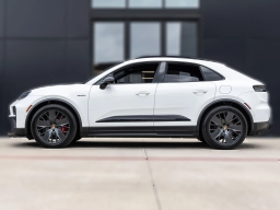 Porsche Macan Electric GTS AWD 2026