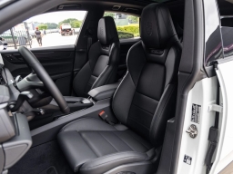 Porsche Macan Electric GTS AWD 2026
