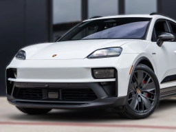Porsche Macan Electric GTS AWD 2026