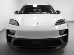 Porsche Macan Electric GTS AWD 2026