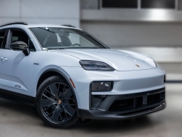 Porsche Macan Electric GTS AWD 2026