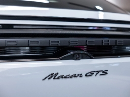 Porsche Macan Electric GTS AWD 2026