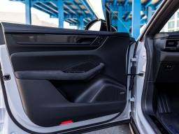 Porsche Macan Electric GTS AWD 2026