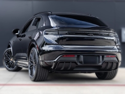 Porsche Macan Electric GTS AWD 2026