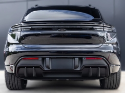 Porsche Macan Electric GTS AWD 2026