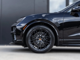 Porsche Macan Electric GTS AWD 2026