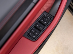 Porsche Macan Electric GTS AWD 2026