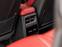 Porsche Macan Electric GTS AWD 2026