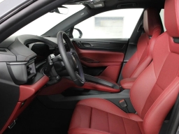Porsche Macan Electric GTS AWD 2026