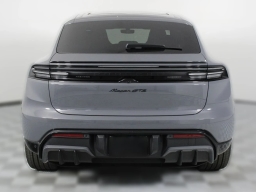 Porsche Macan Electric GTS AWD 2026