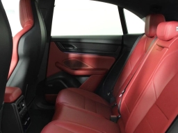 Porsche Macan Electric GTS AWD 2026