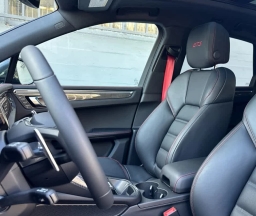 Porsche Macan GTS AWD 2026