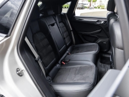 Porsche Macan GTS AWD 2026