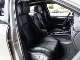 Porsche Macan GTS AWD 2026