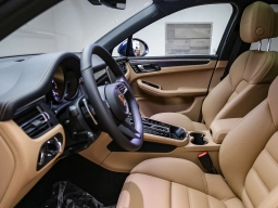Porsche Macan GTS AWD 2026