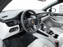 Porsche Macan GTS AWD 2026