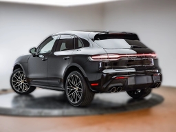 Porsche Macan GTS AWD 2025