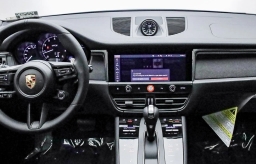 Porsche Macan GTS AWD 2025