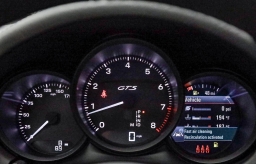Porsche Macan GTS AWD 2025