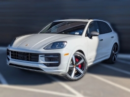 Porsche Cayenne GTS AWD 2026