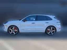Porsche Cayenne GTS AWD 2026