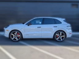 Porsche Cayenne GTS AWD 2026