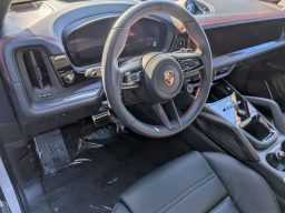 Porsche Cayenne GTS AWD 2026