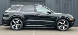 Porsche Cayenne GTS AWD 2026