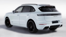 Porsche Cayenne GTS AWD 2026