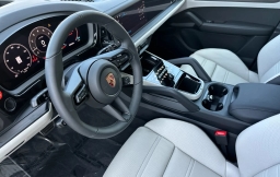 Porsche Cayenne GTS AWD 2026