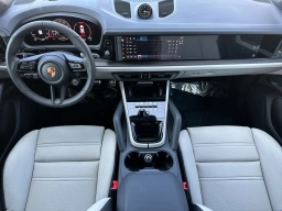 Porsche Cayenne GTS AWD 2026